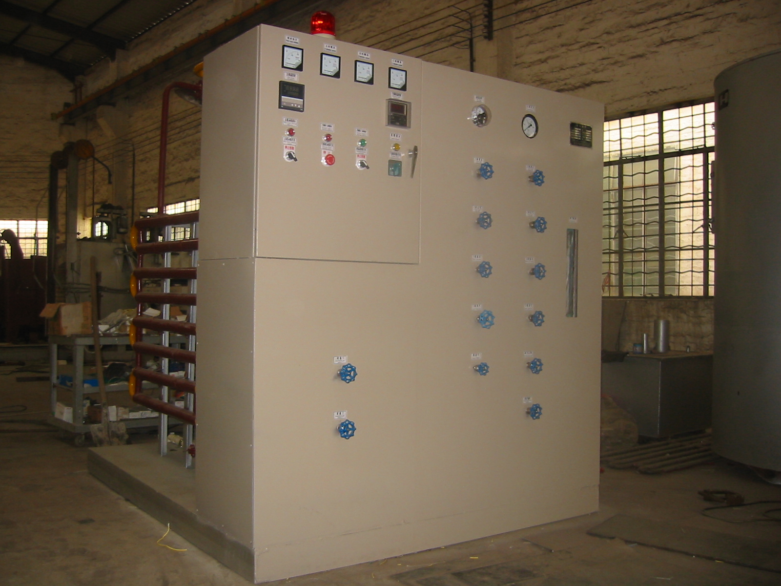 ��ĩұ����Y(ji��)\����ʯ�Ƭ���Y(ji��)���ð��ֽ�t\�����˻𰱷ֽ��O(sh��)��\��̎��