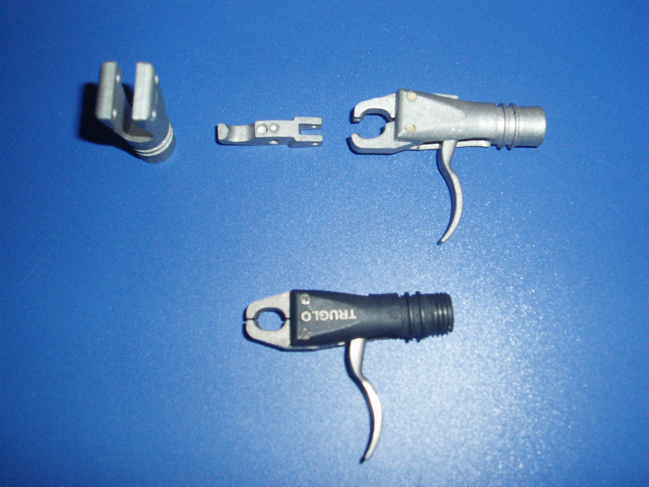 ጷ����M��