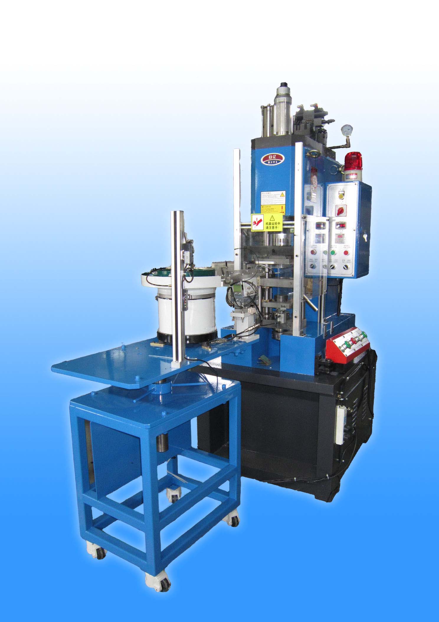 10T��15T�͉�ʽ�ӹ��C