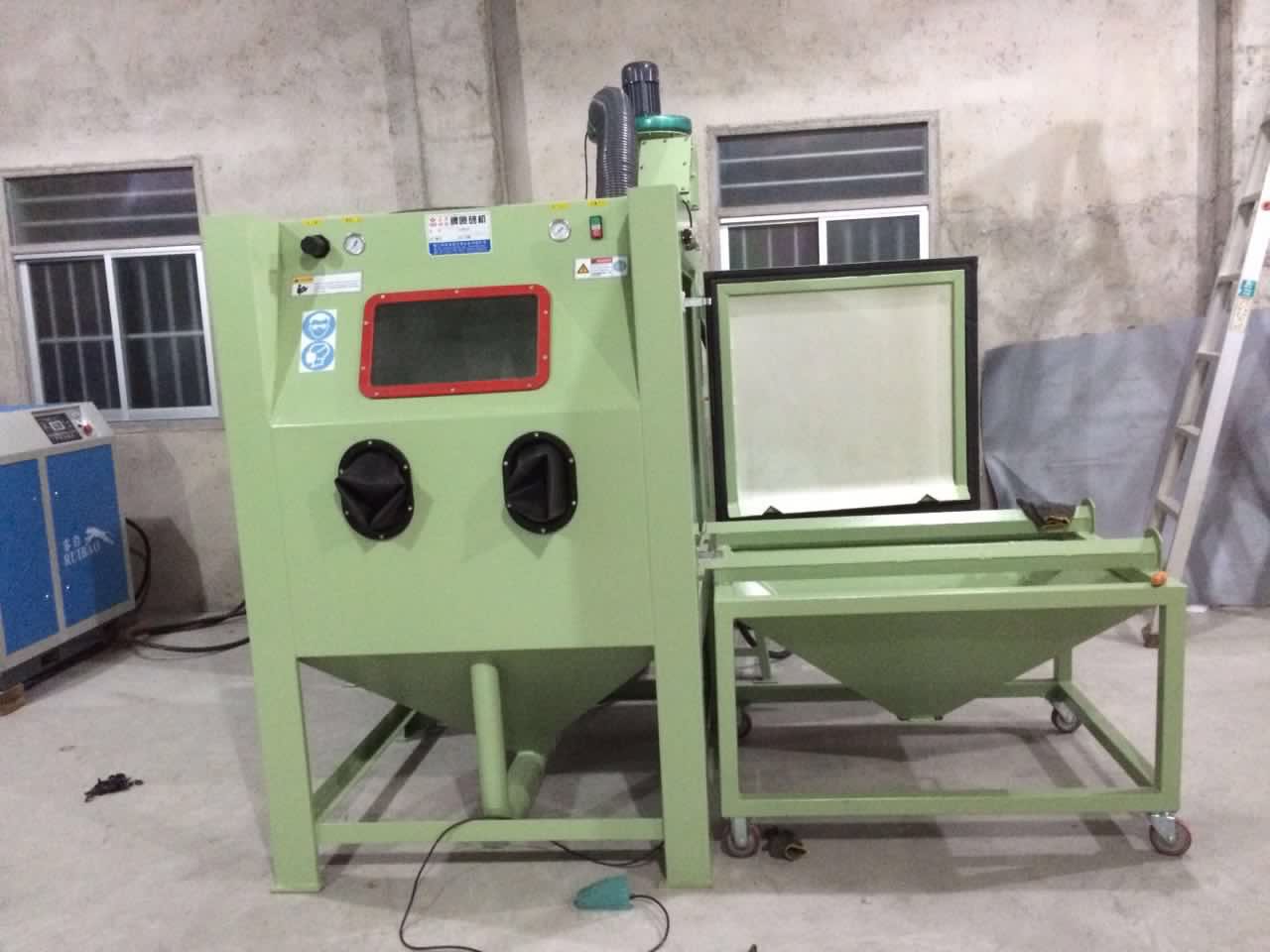 ģ�ߌ�����܇�D(zhu��n)�Pʽ��ɰ�C/�B�T�s׿�əCе�O(sh��)�����޹�˾