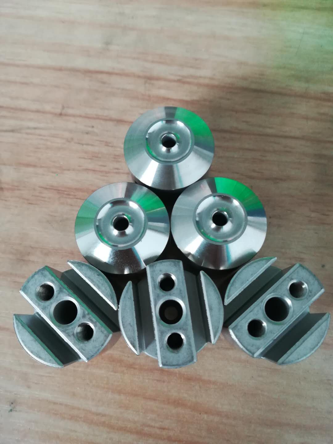 ���P��T�^