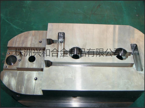 �߱����u�Ͻ����μ�