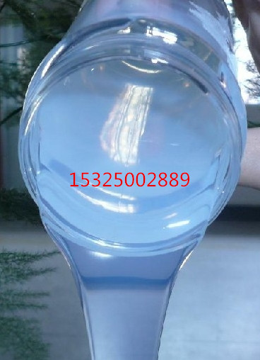 �{������z