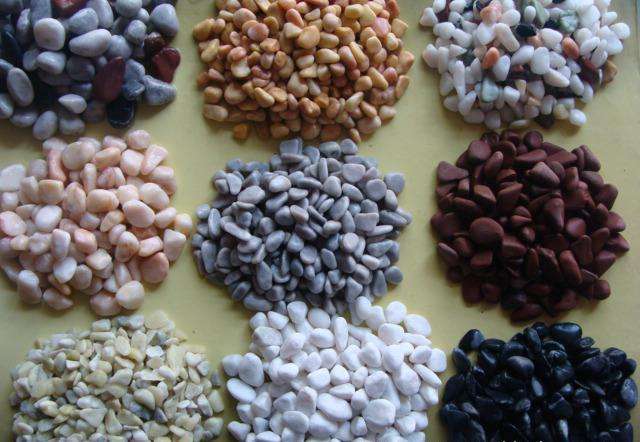 ��ĸ��ʯ��ɰ�rƬ�Z��ʯ��ϵ��