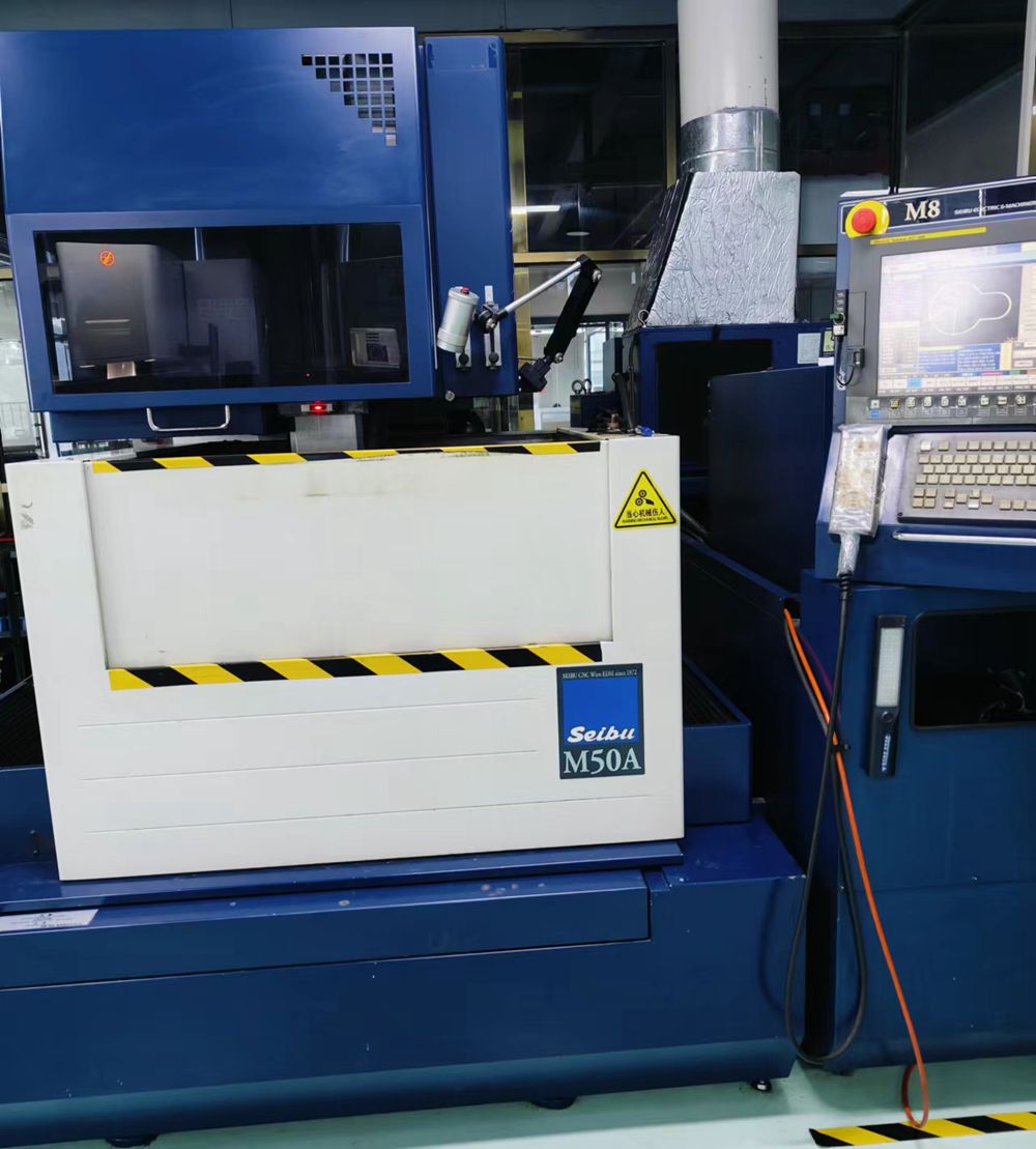 �������߽z